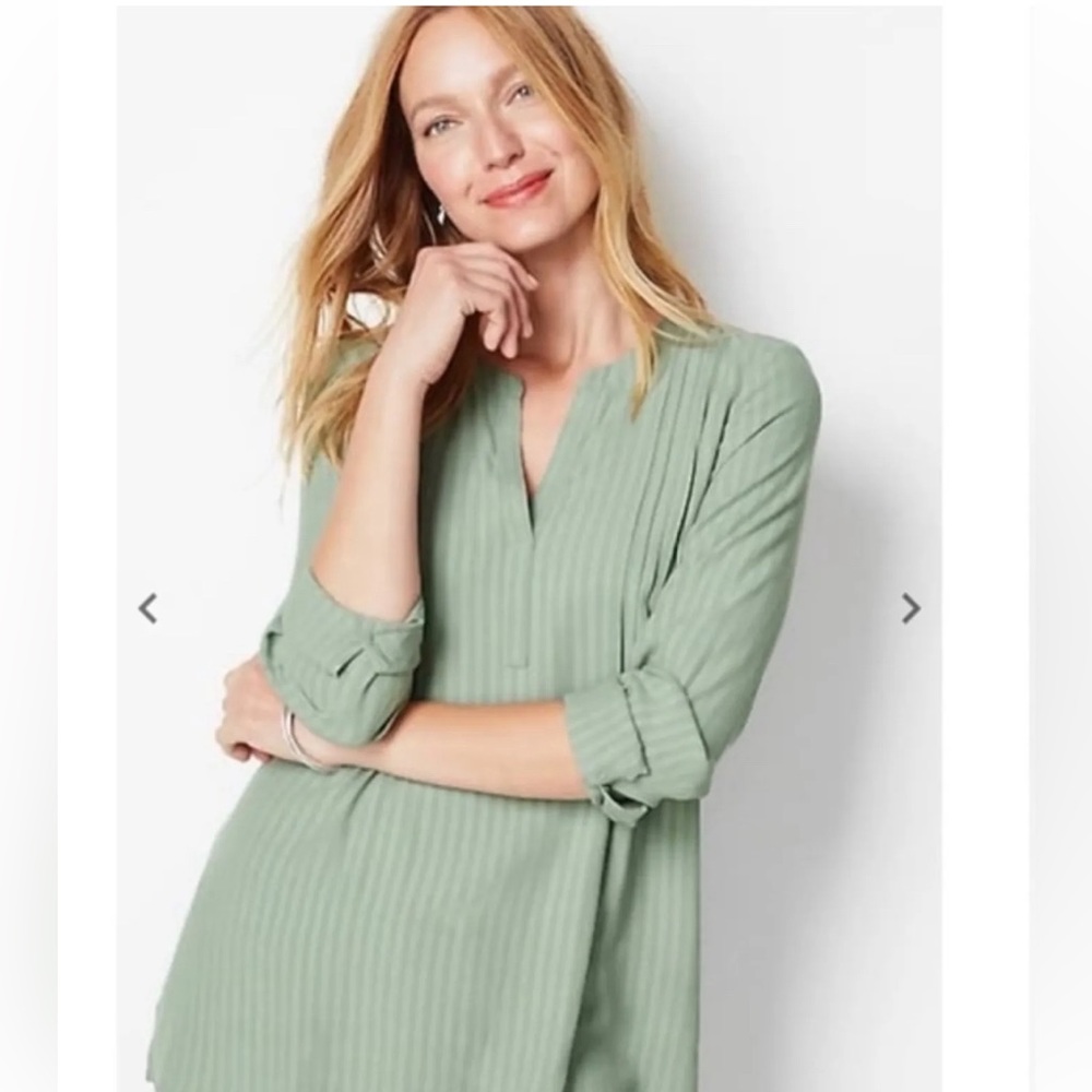 New with Tags - J. Jill Pintucked Popover Tunic Top - Mineral Green